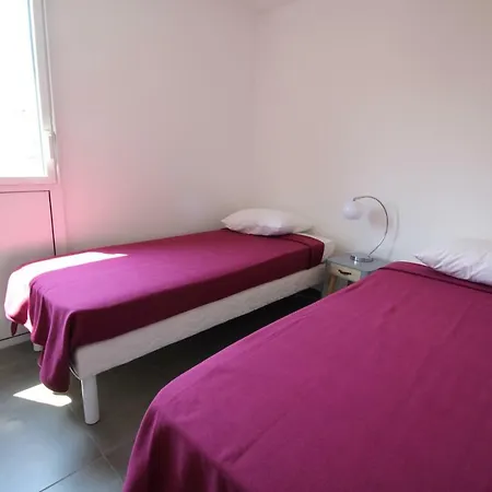 - Opaline Liberation 2 Chambres Apartment